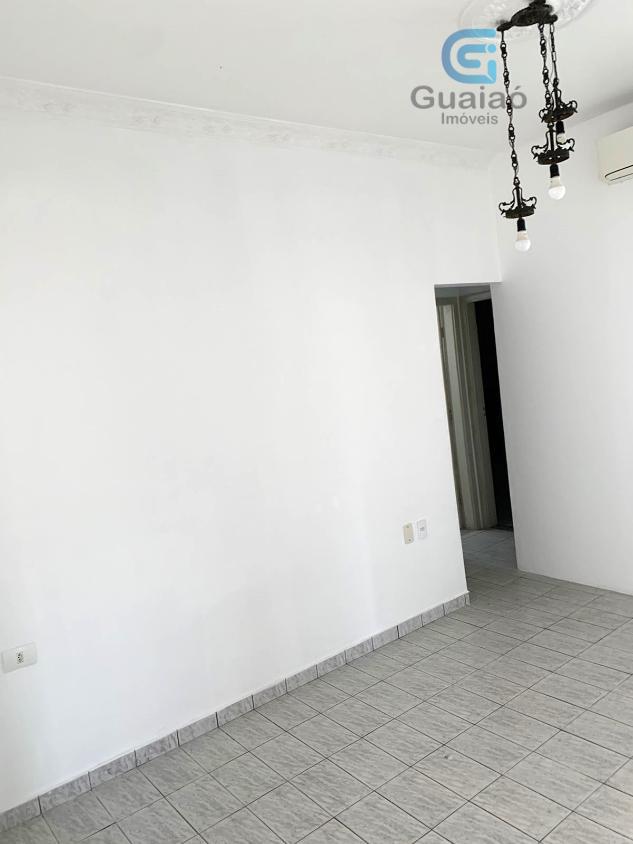 Casa à venda com 2 quartos, 79m² - Foto 3