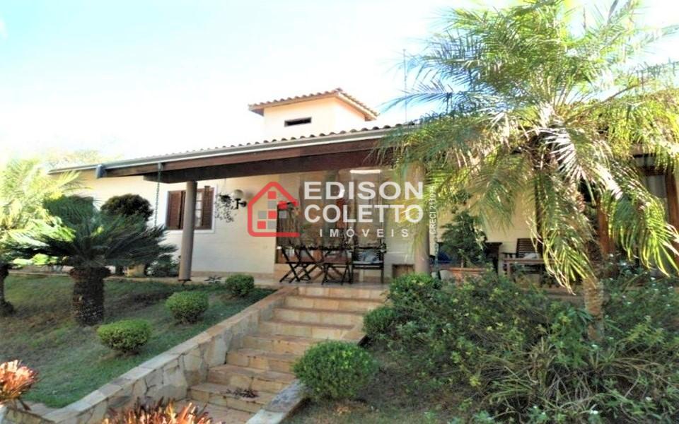 Casa à venda e aluguel com 3 quartos, 350m² - Foto 25