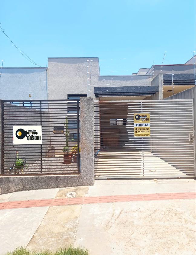 Casa à venda com 2 quartos, 108m² - Foto 1
