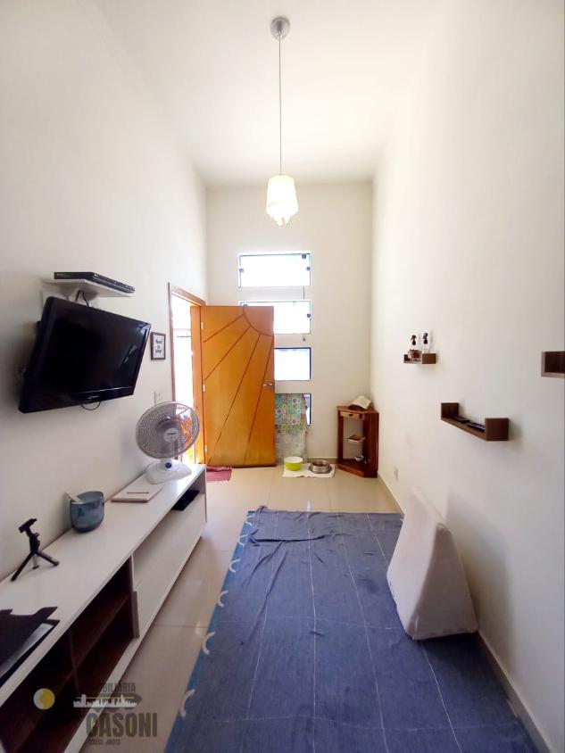 Casa à venda com 2 quartos, 108m² - Foto 4