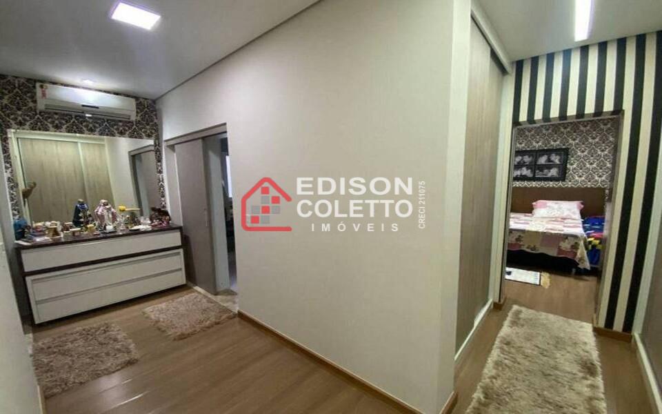 Casa de Condomínio à venda, 670m² - Foto 47