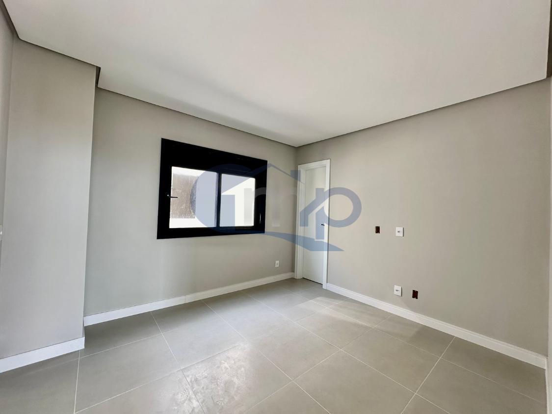 Casa à venda com 2 quartos, 88m² - Foto 10