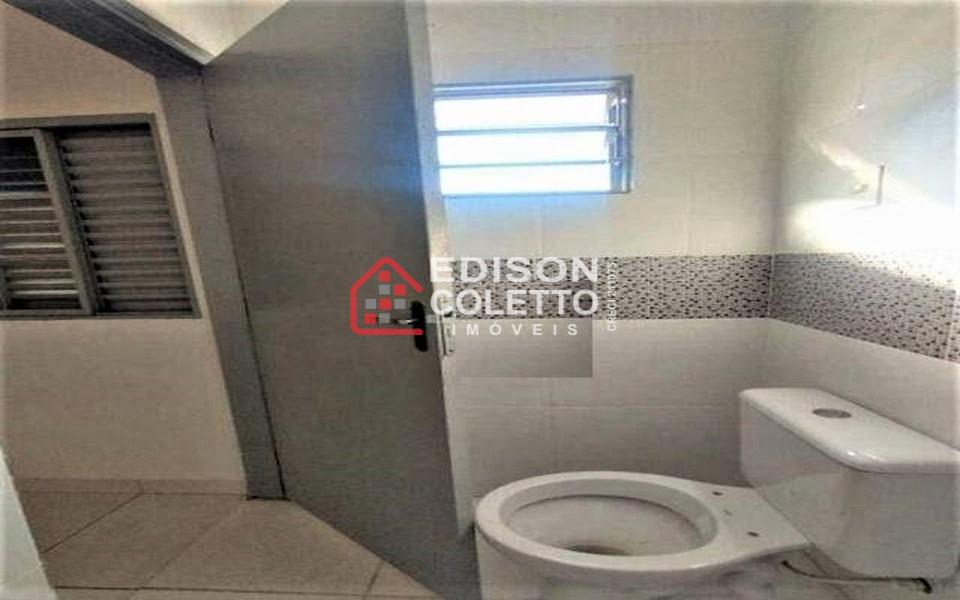 Casa à venda com 3 quartos, 101m² - Foto 15