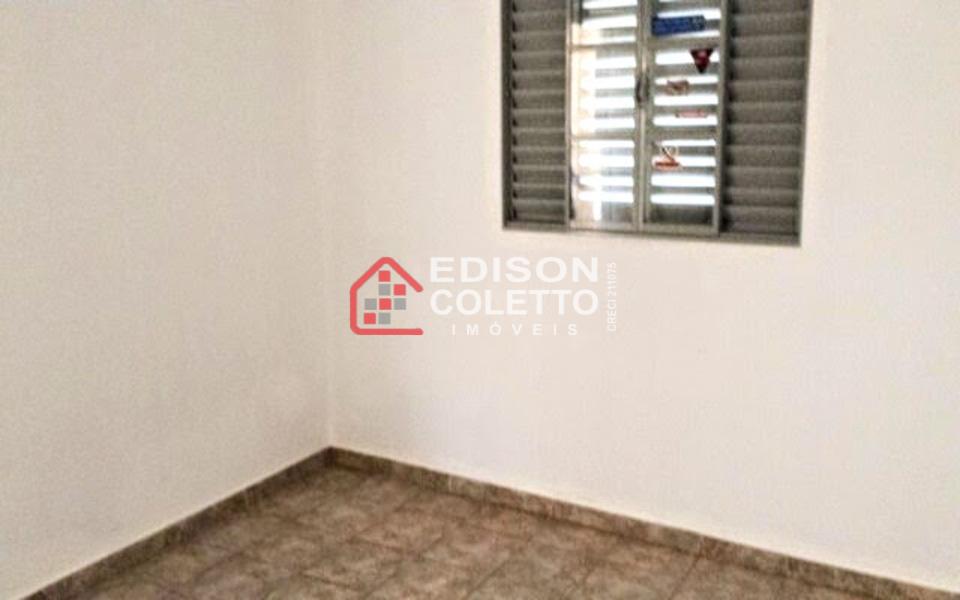 Casa à venda com 3 quartos, 101m² - Foto 17