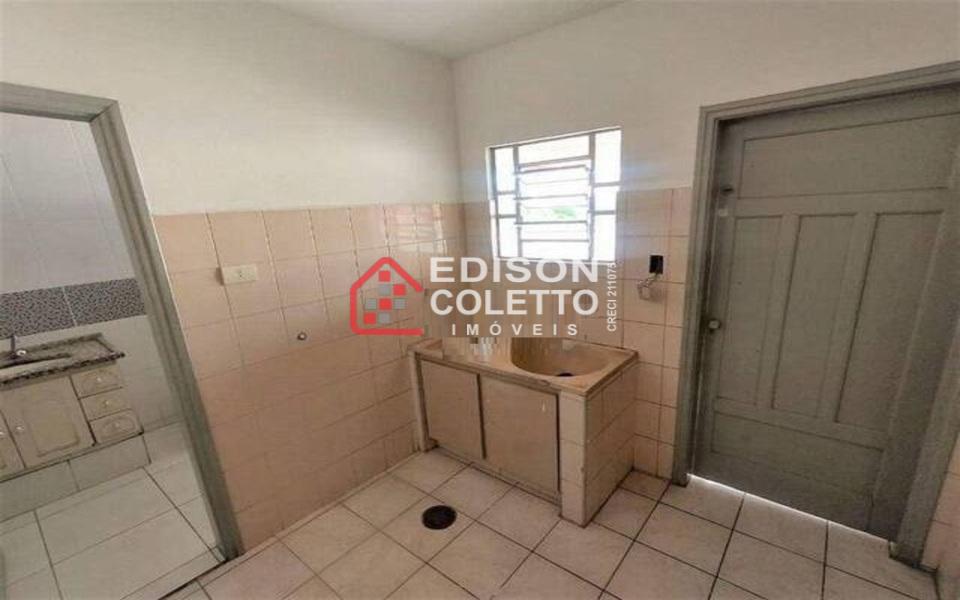 Casa à venda com 3 quartos, 101m² - Foto 27