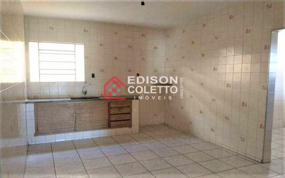 Casa à venda com 3 quartos, 101m² - Foto 26