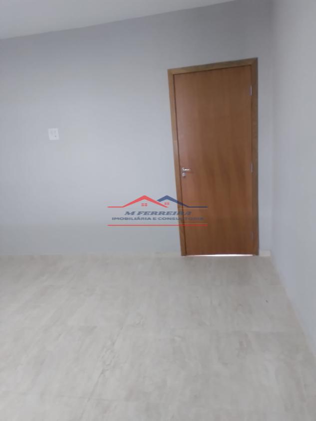 Casa à venda com 2 quartos, 140m² - Foto 12