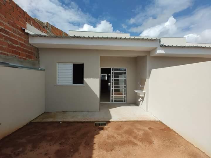 Casa à venda com 2 quartos, 53m² - Foto 8