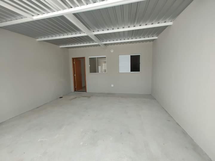 Casa à venda com 2 quartos, 53m² - Foto 1