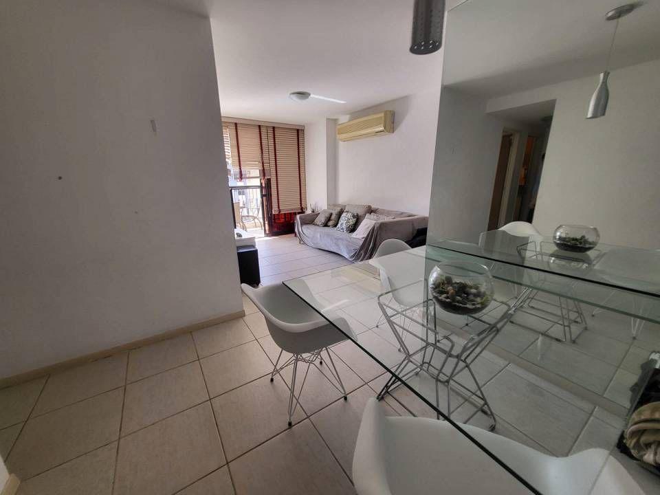 Apartamento à venda com 3 quartos, 95m² - Foto 5