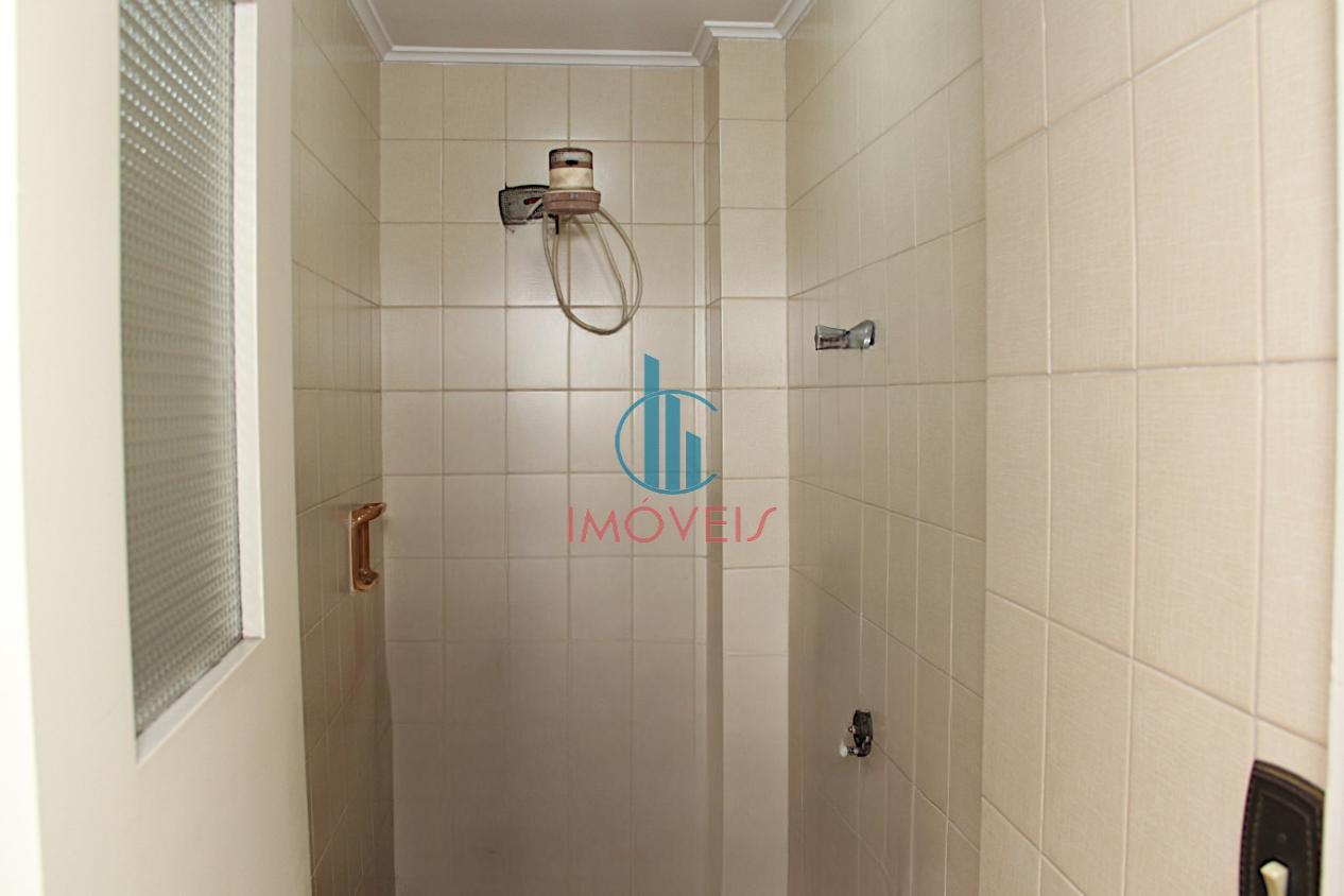 Apartamento à venda com 3 quartos, 146m² - Foto 27