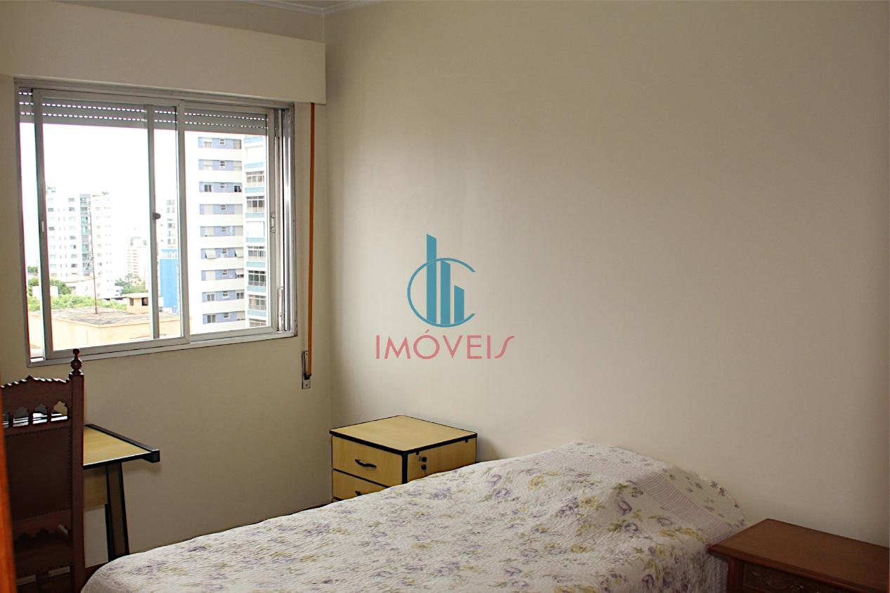 Apartamento à venda com 3 quartos, 146m² - Foto 11