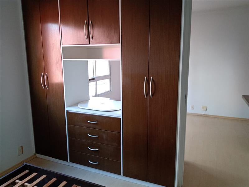 Apartamento para alugar com 1 quarto, 45m² - Foto 4