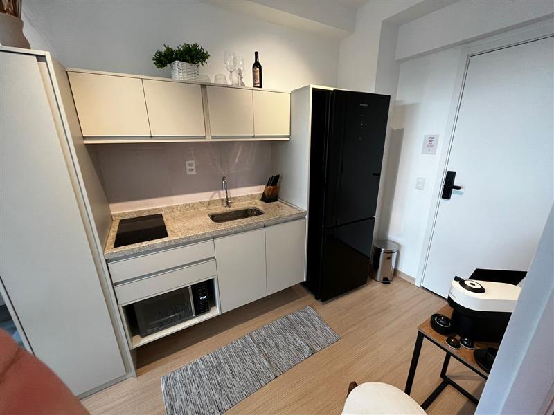 Kitnet e Studio para alugar com 1 quarto, 28m² - Foto 6