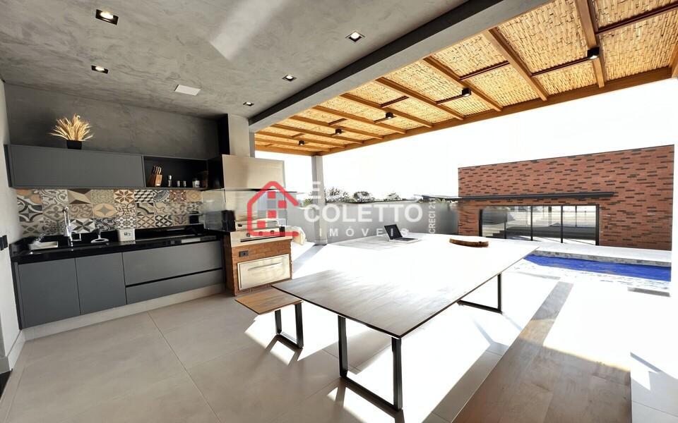 Casa de Condomínio à venda com 4 quartos, 332m² - Foto 2