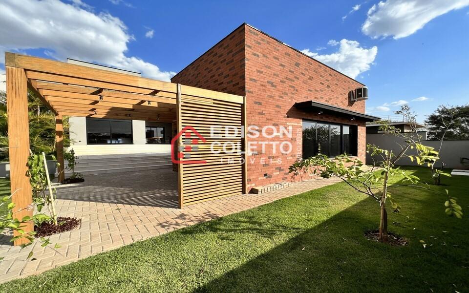 Casa de Condomínio à venda com 4 quartos, 332m² - Foto 47