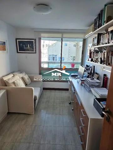 Apartamento à venda com 4 quartos, 204m² - Foto 16