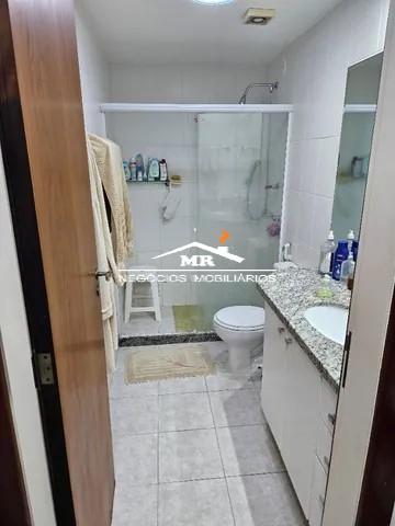 Apartamento à venda com 4 quartos, 204m² - Foto 13