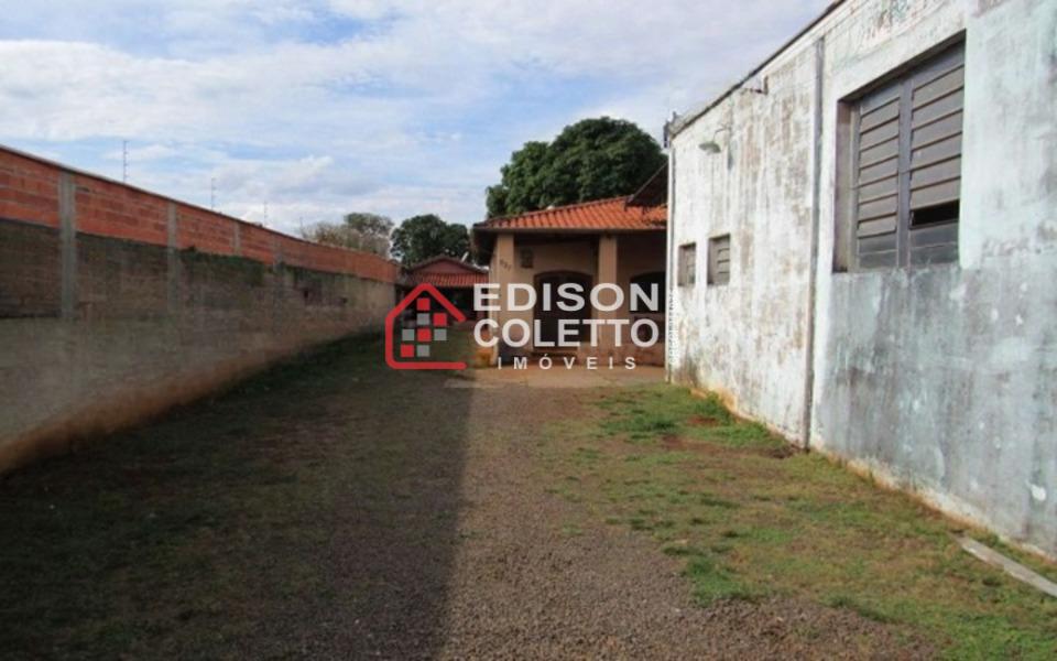 Depósito-Galpão-Armazém à venda com 6 quartos, 1686m² - Foto 7