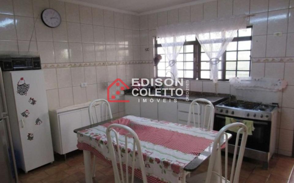 Depósito-Galpão-Armazém à venda com 6 quartos, 1686m² - Foto 23