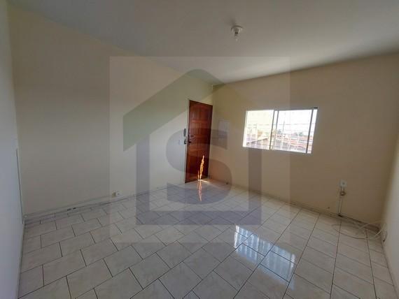 Apartamento à venda com 3 quartos, 80m² - Foto 4