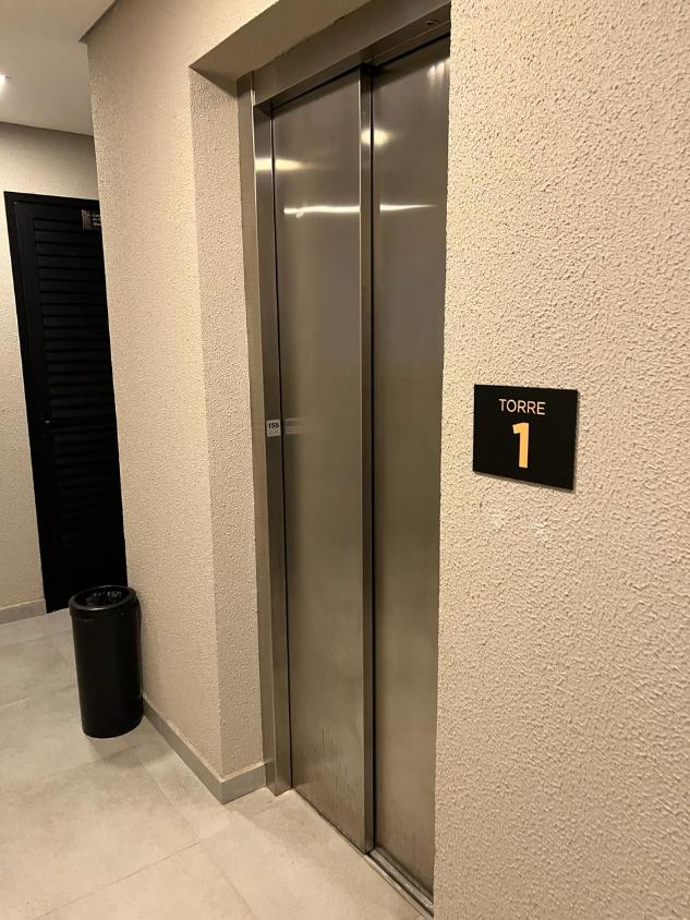 Apartamento à venda com 3 quartos, 144m² - Foto 8