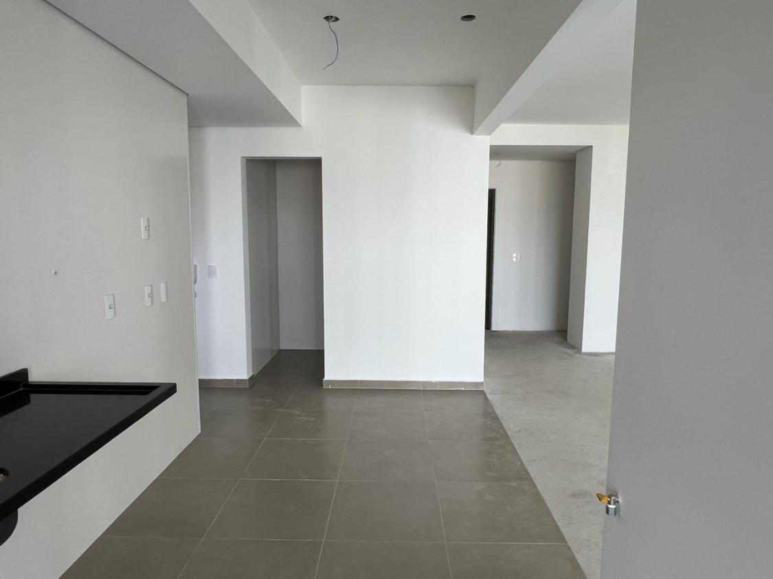 Apartamento à venda com 3 quartos, 144m² - Foto 17