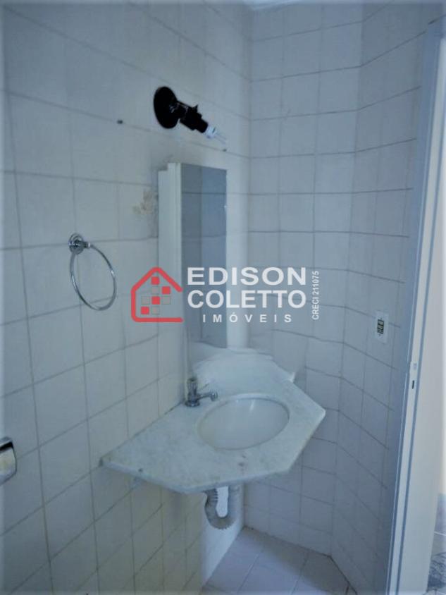 Apartamento à venda com 3 quartos, 74m² - Foto 8