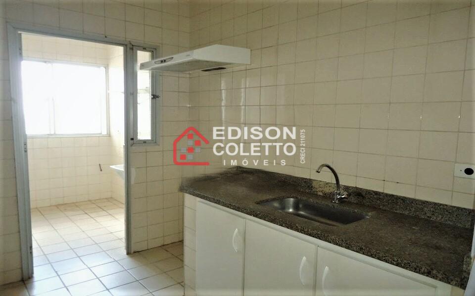 Apartamento à venda com 3 quartos, 74m² - Foto 18