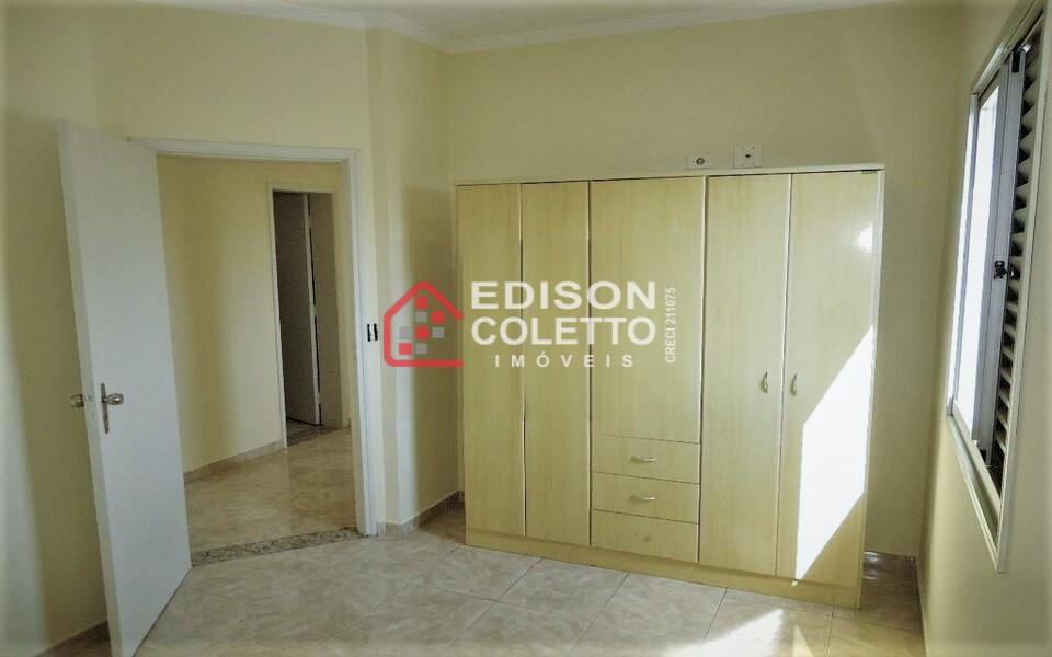 Apartamento à venda com 3 quartos, 74m² - Foto 13