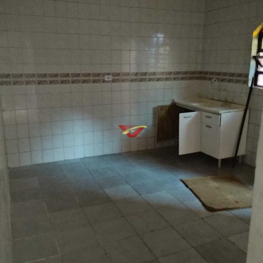 Sobrado à venda com 2 quartos, 98m² - Foto 15