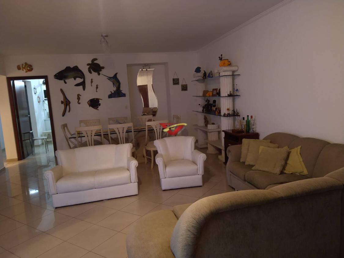 Apartamento à venda com 3 quartos, 200m² - Foto 6