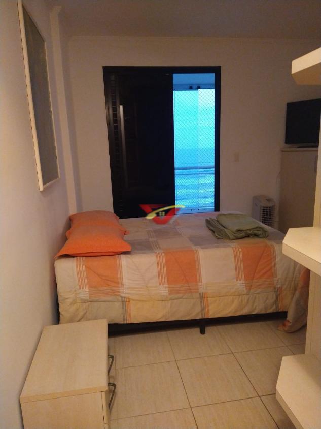 Apartamento à venda com 3 quartos, 200m² - Foto 12