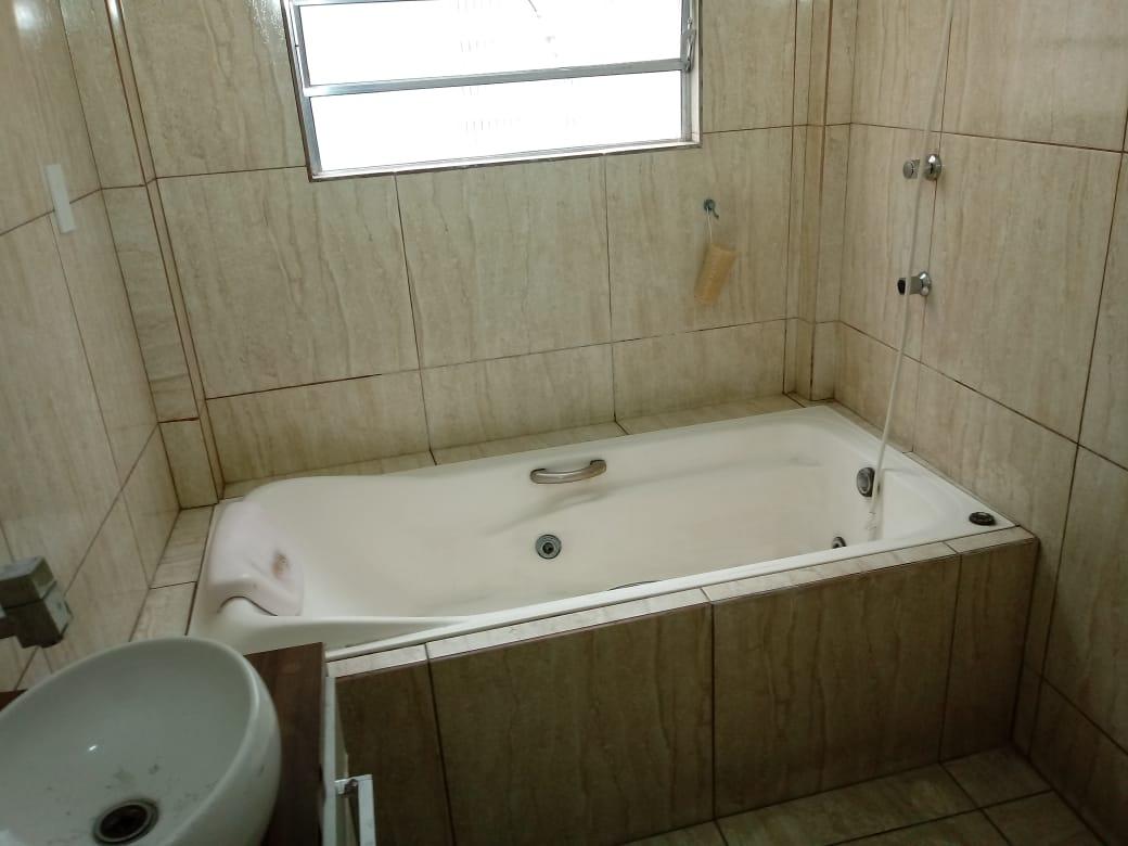 Apartamento à venda e aluguel com 2 quartos, 76m² - Foto 17