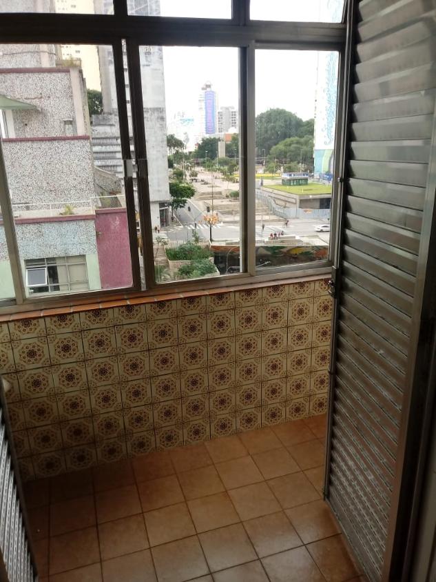 Apartamento à venda e aluguel com 2 quartos, 76m² - Foto 21