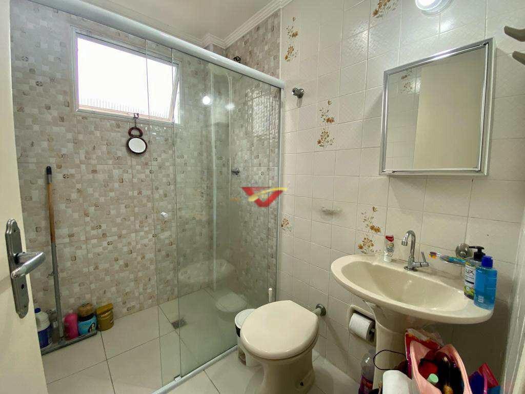 Apartamento à venda com 1 quarto, 40m² - Foto 13