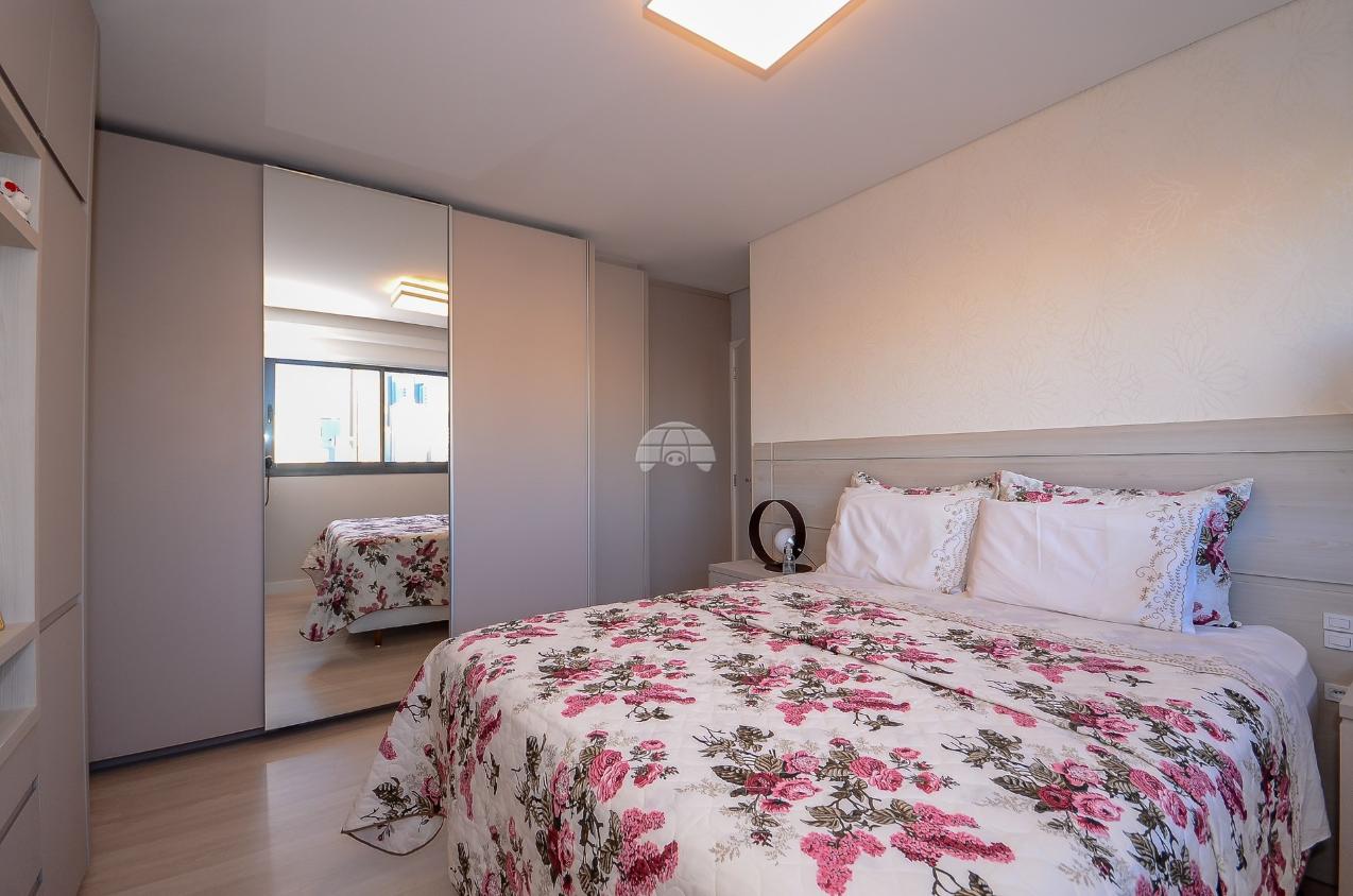 Apartamento à venda com 3 quartos, 99m² - Foto 16