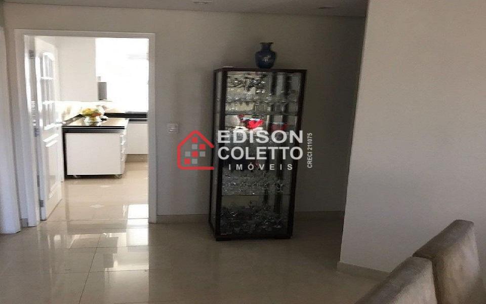 Cobertura à venda com 4 quartos, 250m² - Foto 10