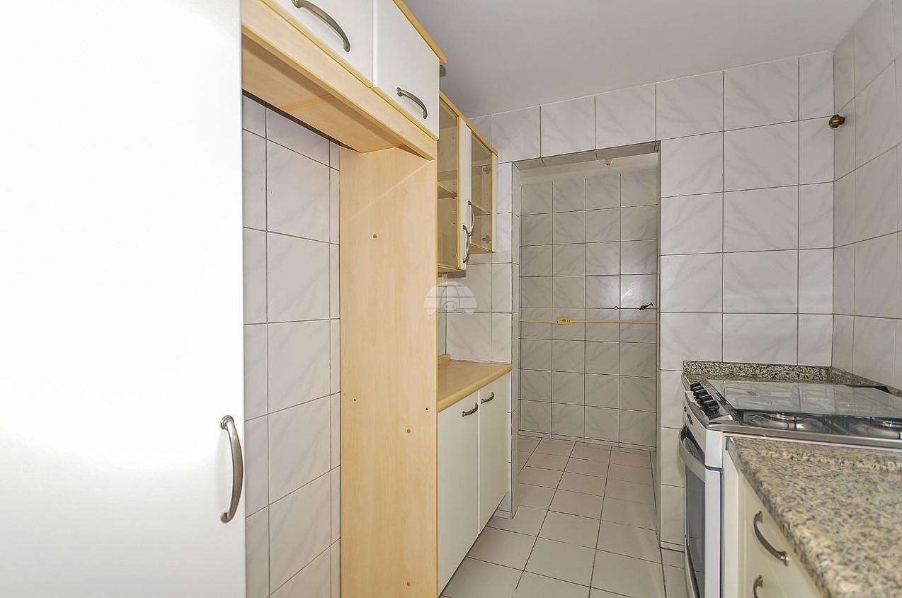 Apartamento à venda com 3 quartos - Foto 6