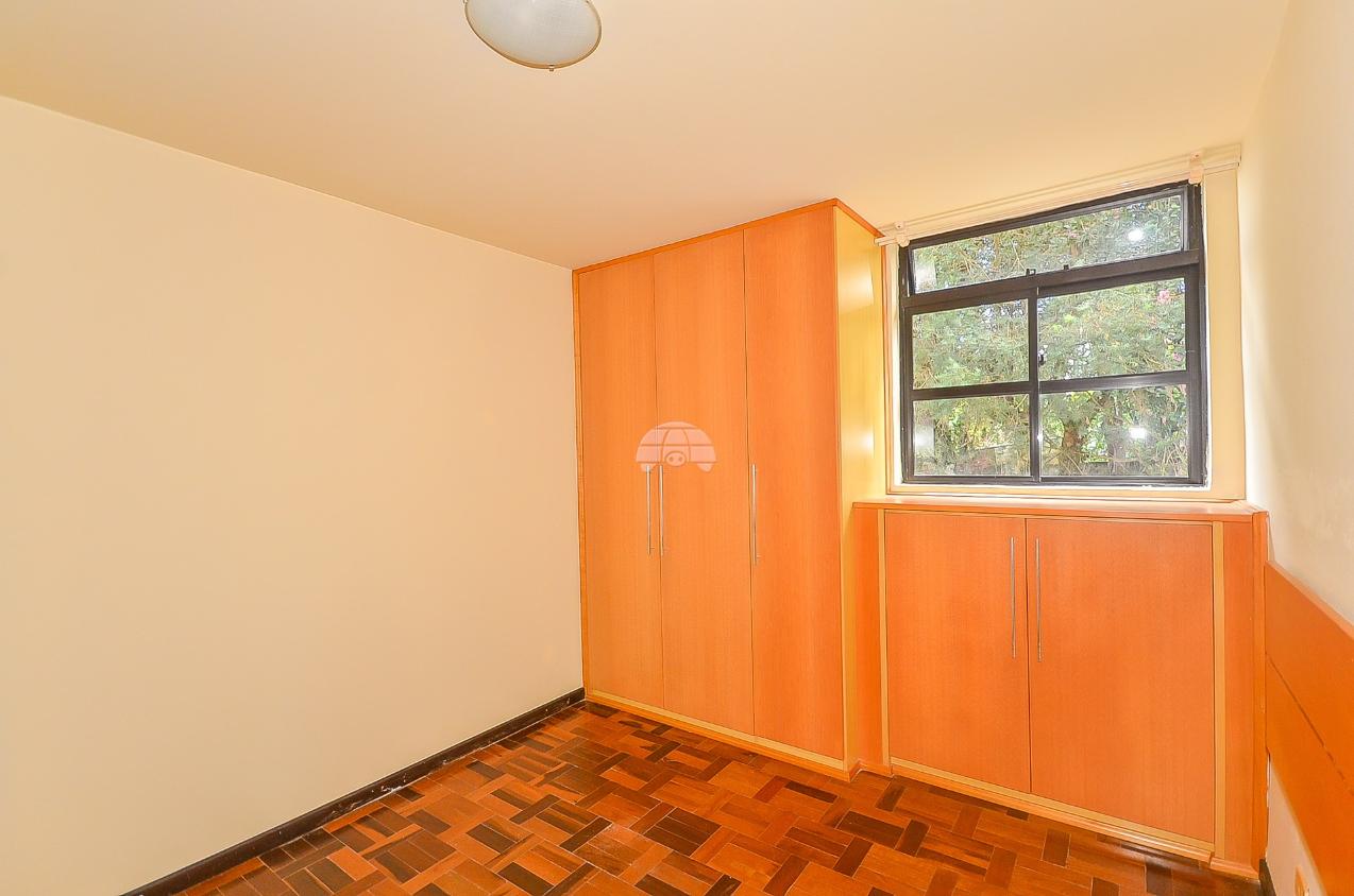 Apartamento à venda com 3 quartos - Foto 18