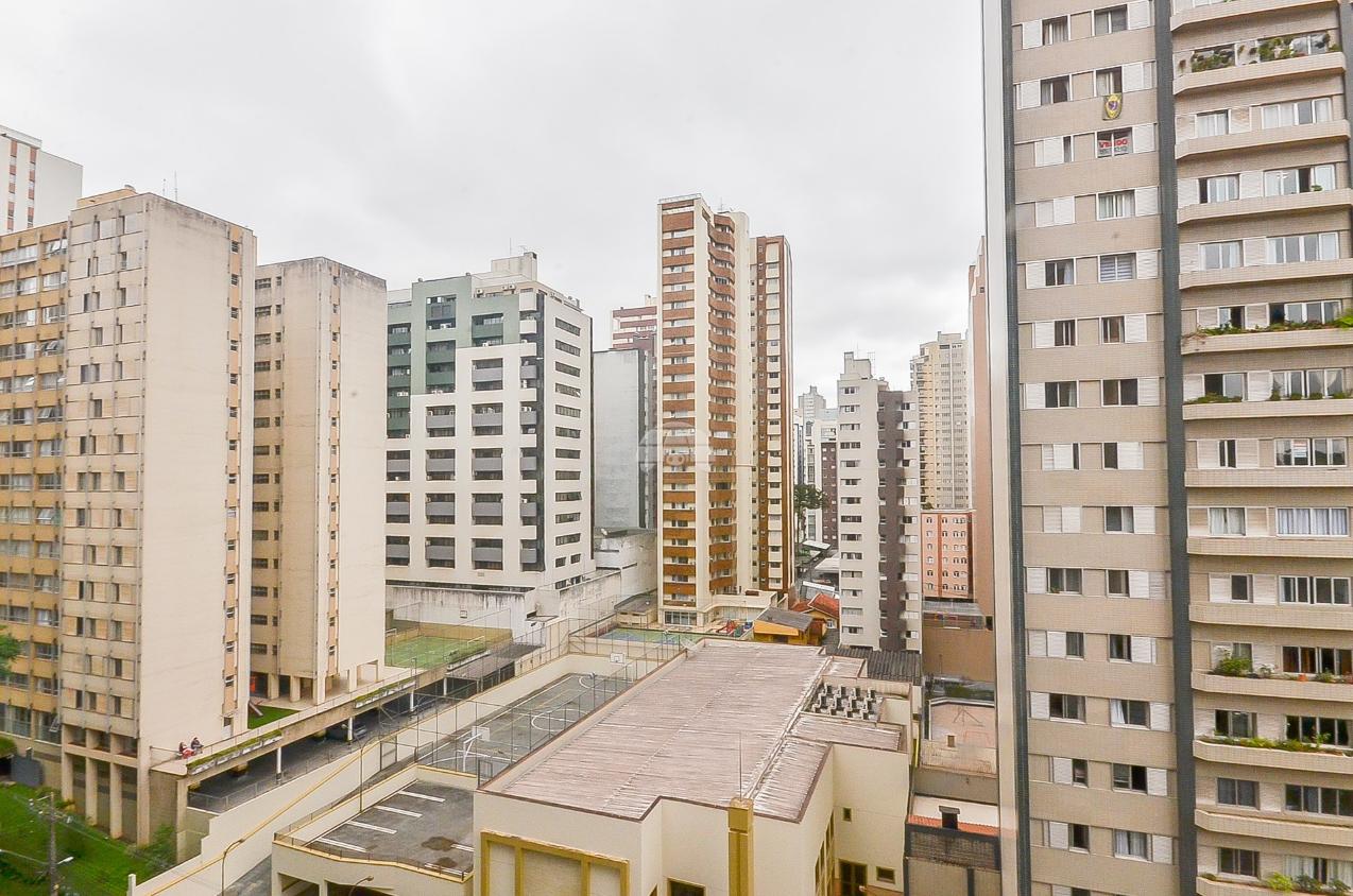 Apartamento à venda com 3 quartos, 149m² - Foto 7