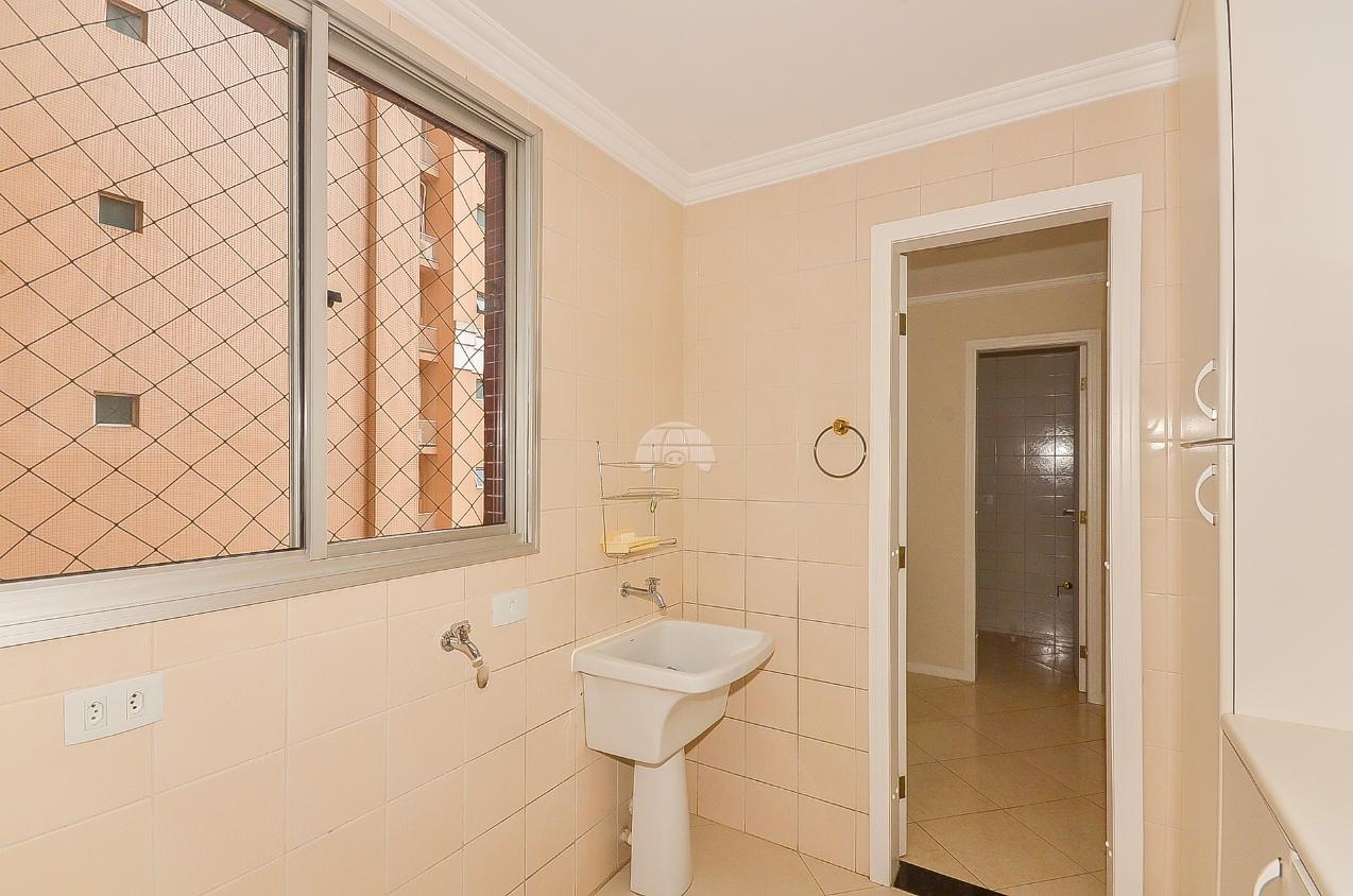 Apartamento à venda com 3 quartos, 149m² - Foto 13