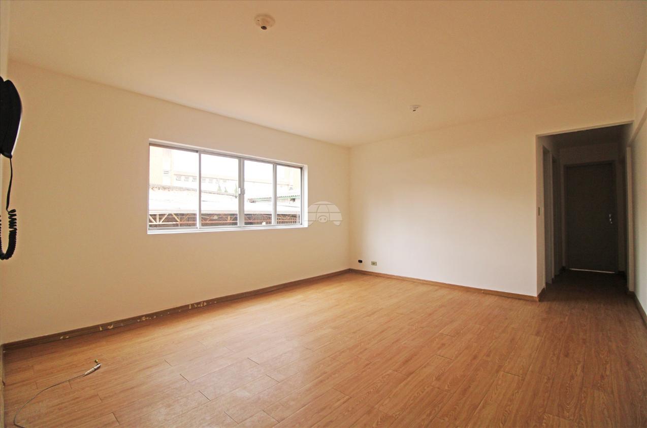 Apartamento à venda com 2 quartos, 67m² - Foto 2