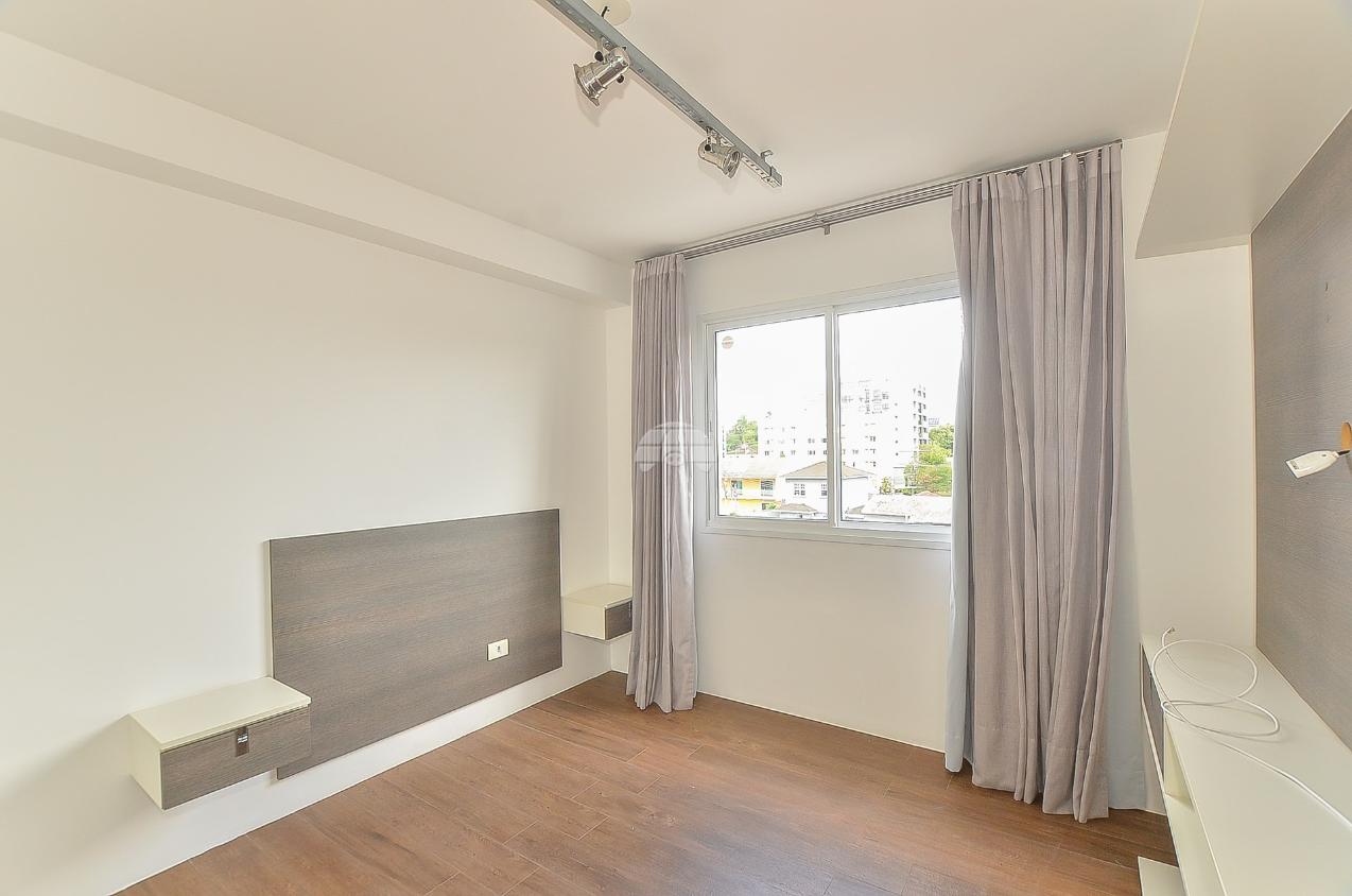 Apartamento à venda com 1 quarto, 27m² - Foto 2