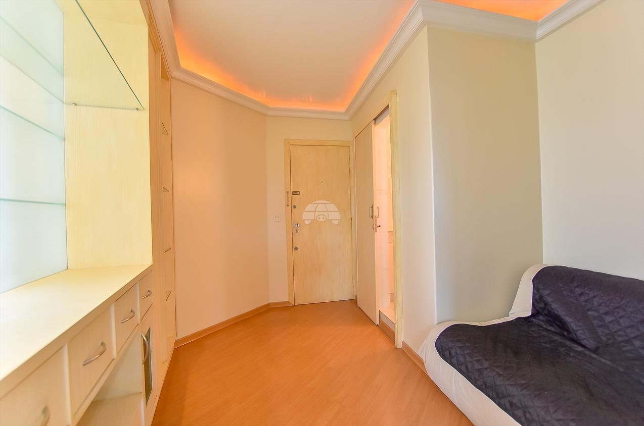 Apartamento à venda com 2 quartos, 52m² - Foto 3