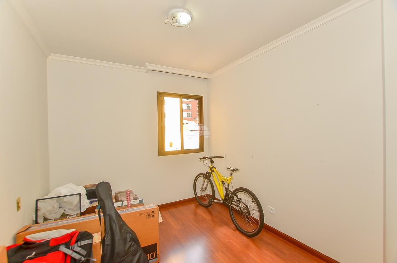 Apartamento à venda com 4 quartos, 201m² - Foto 15