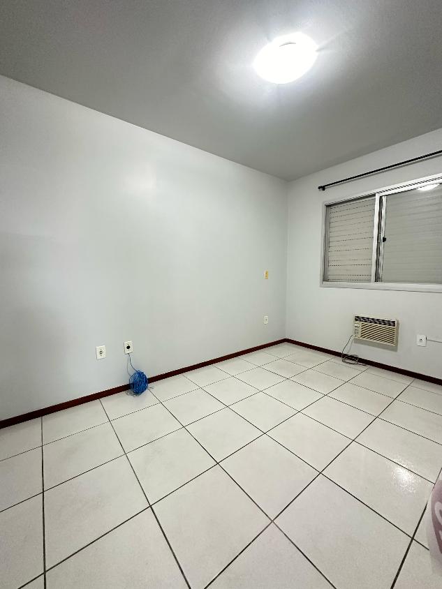 Apartamento à venda com 2 quartos, 60m² - Foto 8