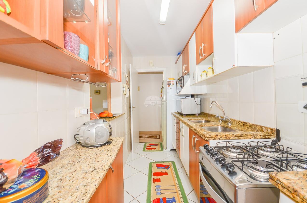 Apartamento à venda com 3 quartos, 77m² - Foto 6