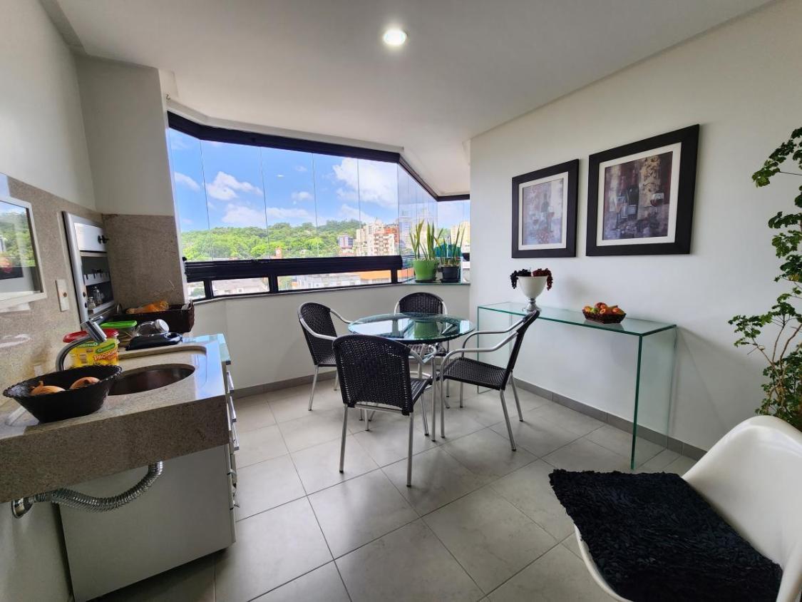 Apartamento à venda com 3 quartos, 165m² - Foto 14