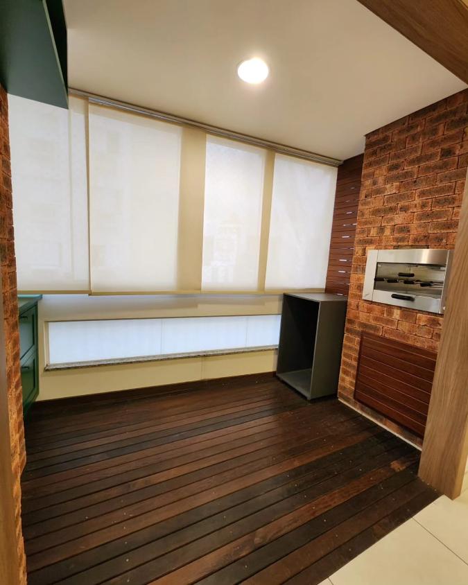 Apartamento à venda com 3 quartos, 125m² - Foto 2